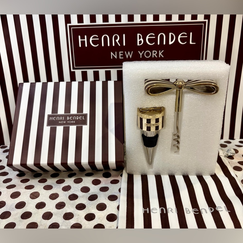 HENRI BENDEL Brown and White Bottle Stopper/Bow Corkscrew Set with Gold Accents